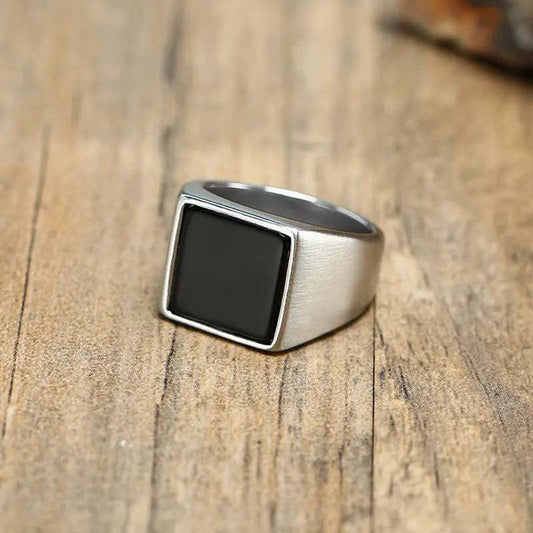 Anillo Square Plateado/Negro 809 - Gregor Relojes y Accesorio Ecuador